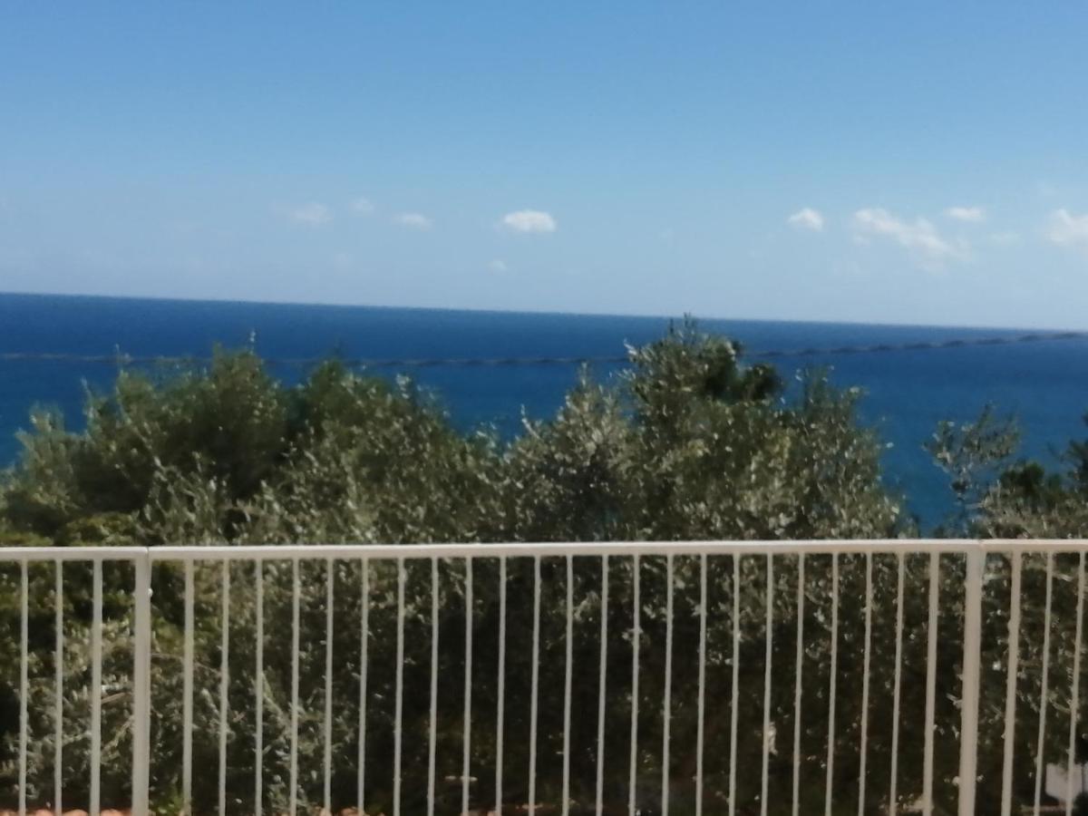 Вилла Casa Vacanze Dominella Marina Di Casal Velino Экстерьер фото