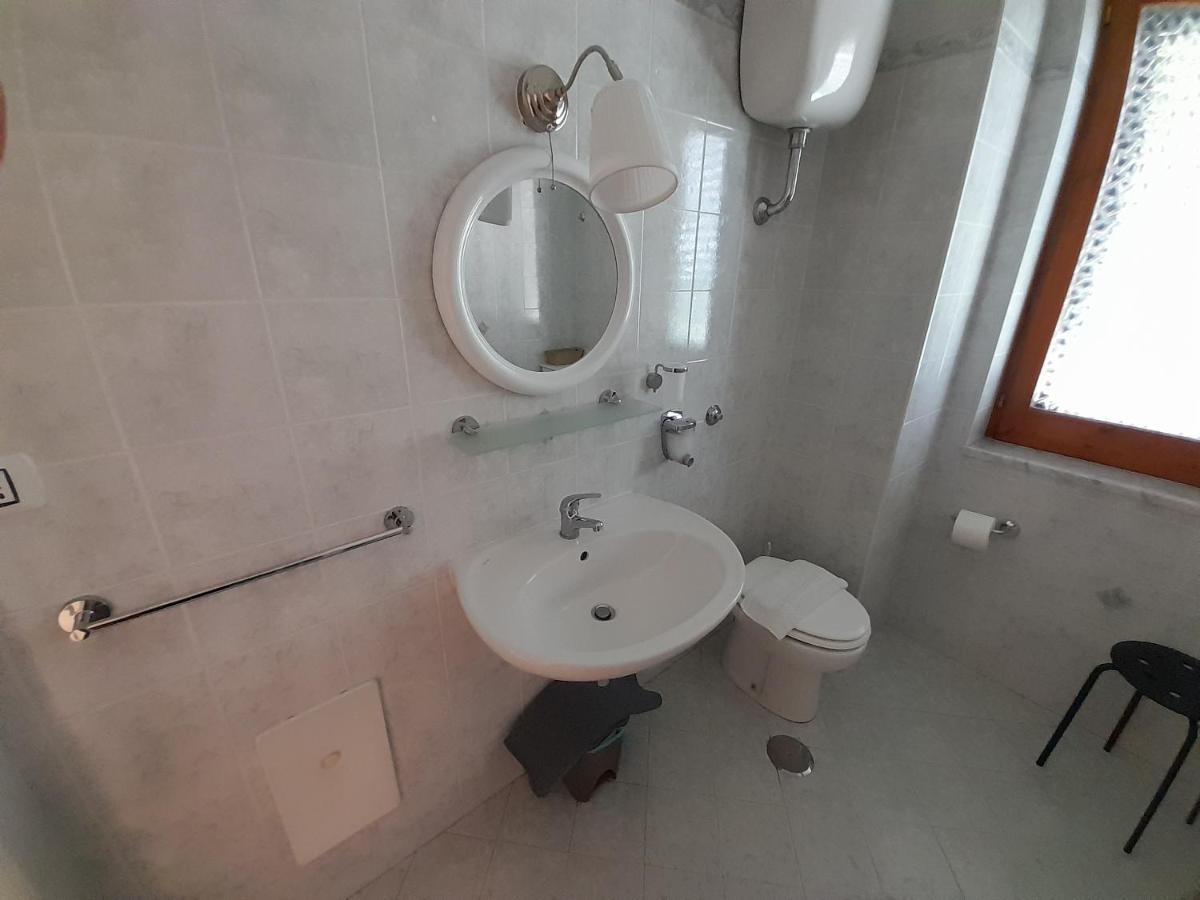 Вилла Casa Vacanze Dominella Marina Di Casal Velino Экстерьер фото